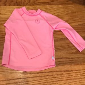 New w/o tags. iplay UPF 50 swim shirt. 2-3T.